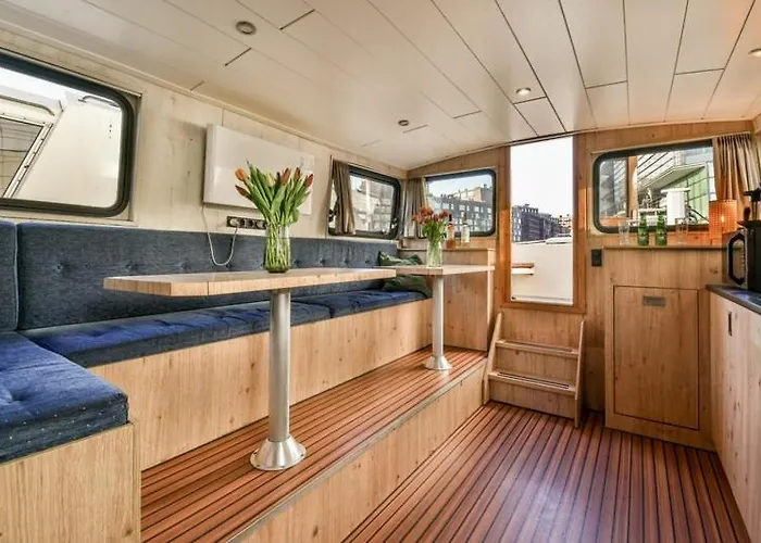 Unique Houseboat Center 'greuns' *