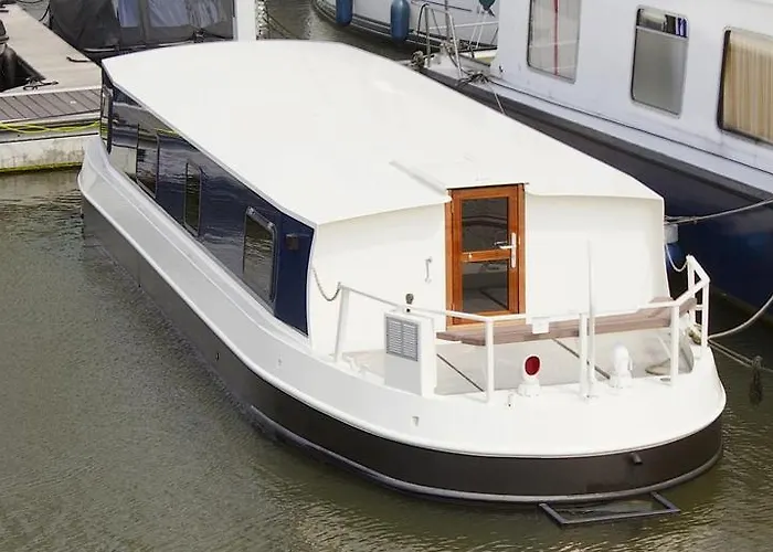 Unique Houseboat Center 'greuns' * Amsterdam